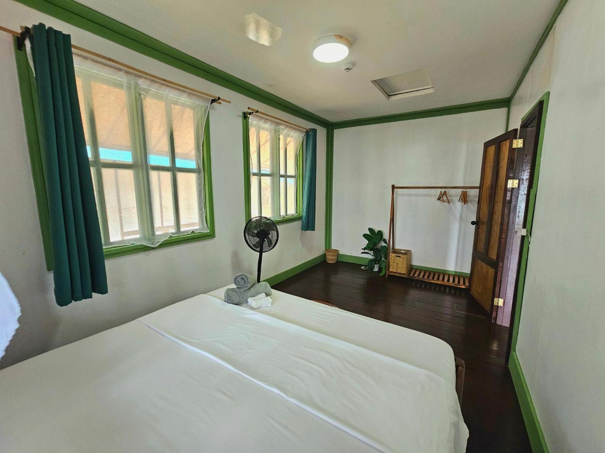 Dk2 Resort - Hidden Natural Beach Spot - Direct Tours & Fast Internet El Nido Esterno foto